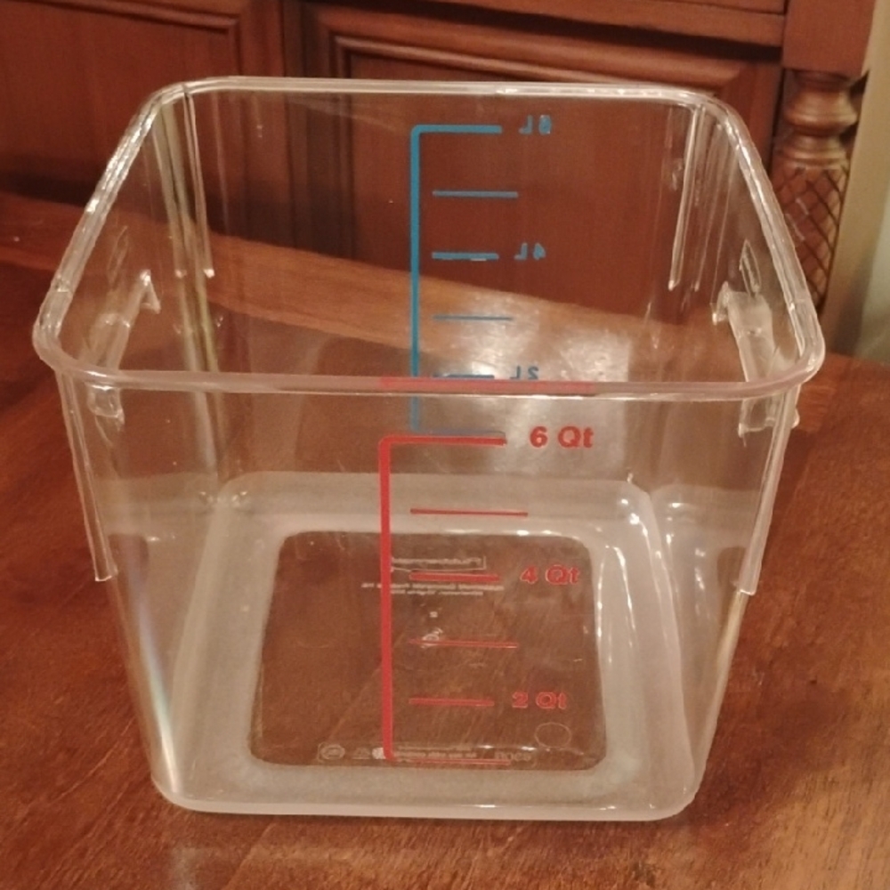 Rubbermaid Clear Food Storage Container with Red and Blue Measurements